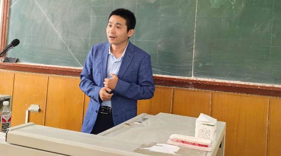 6ee6f2ab011a7fb7801bcb7ce9f4de8